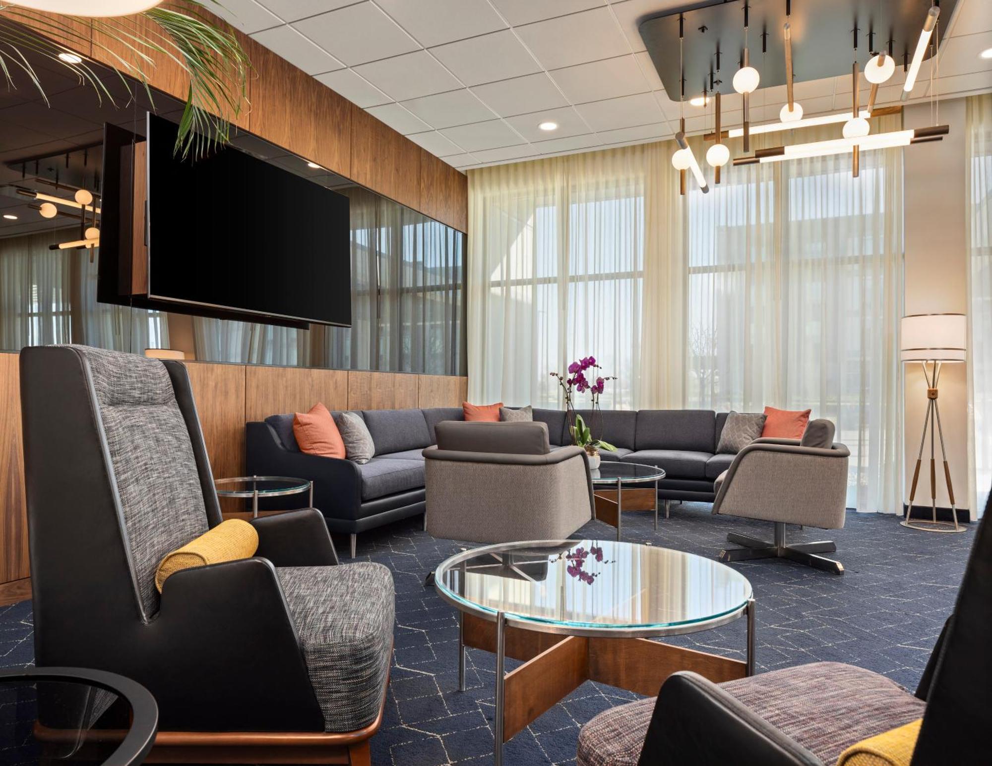 Courtyard By Marriott Bettendorf Extérieur photo